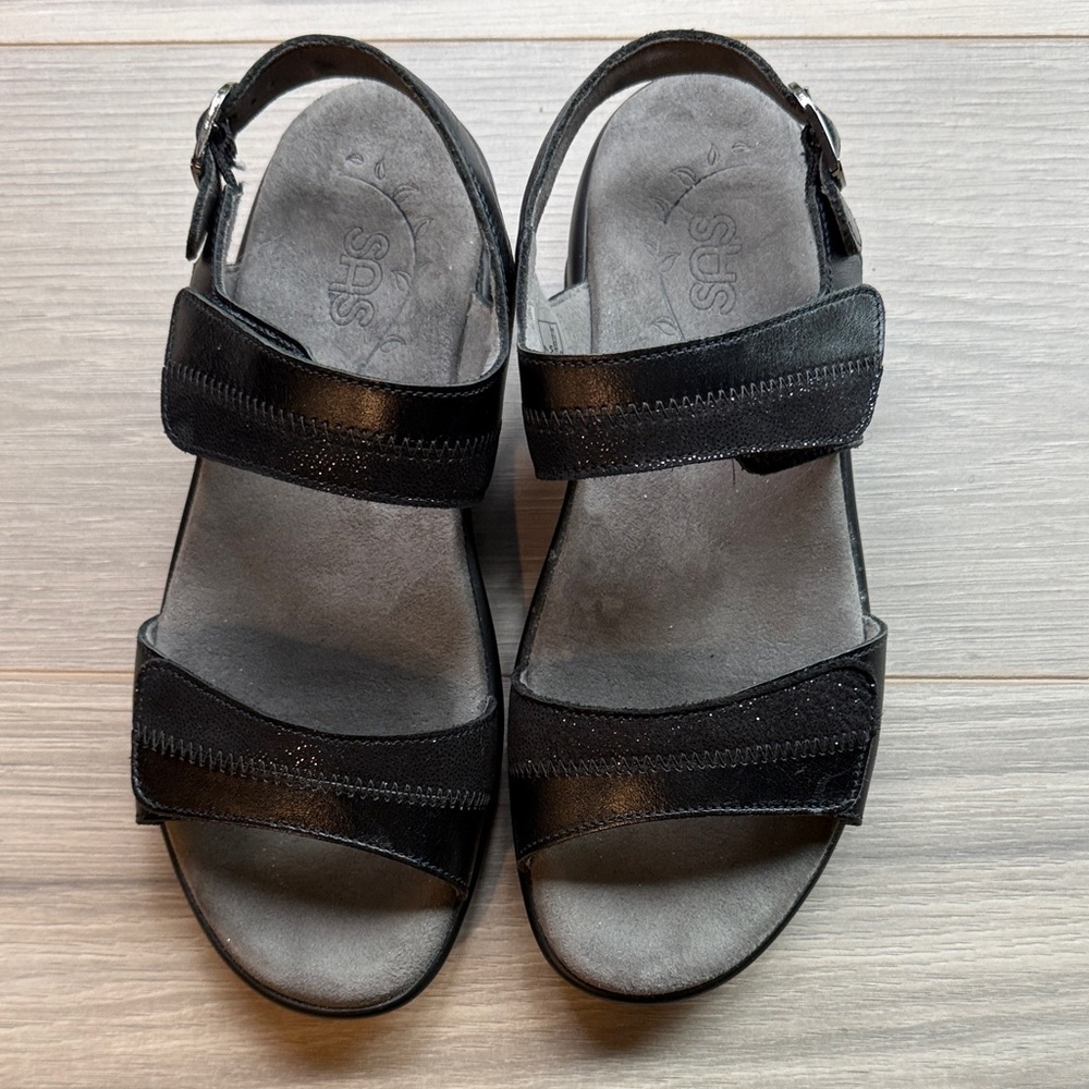 SAS Women's Nudu Black Embellished Strap Sandals Size 7 - Picture 2 of 6